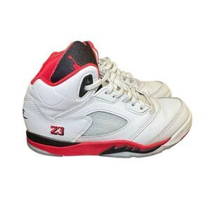 Nike Air Jordan 5 Retro Fire Red Black Tongue HQ7979-101 Preschool Size 2.5 Y